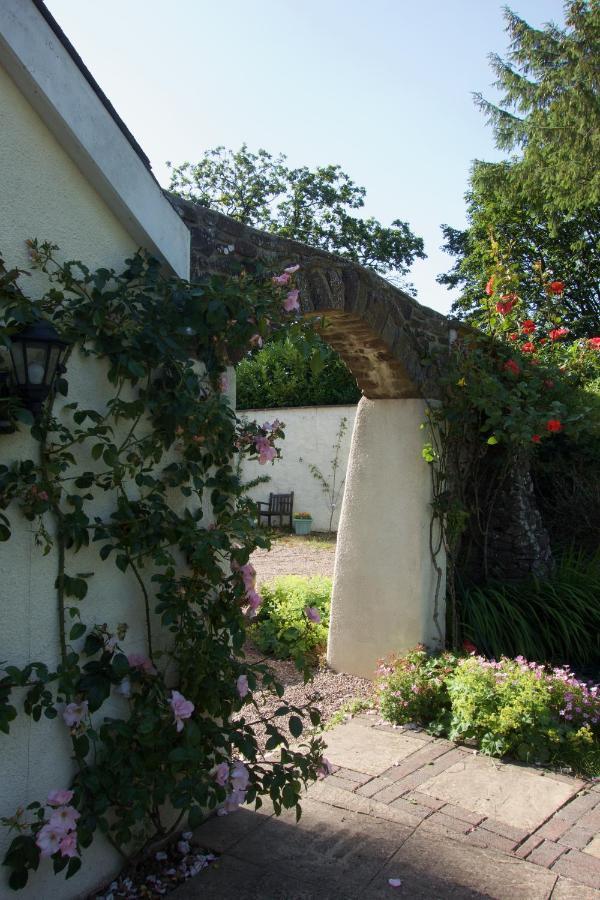 크레디톤 St Michaels House B&B 외부 사진