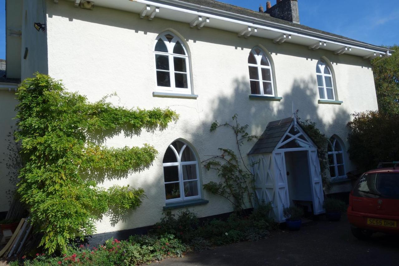 크레디톤 St Michaels House B&B 외부 사진