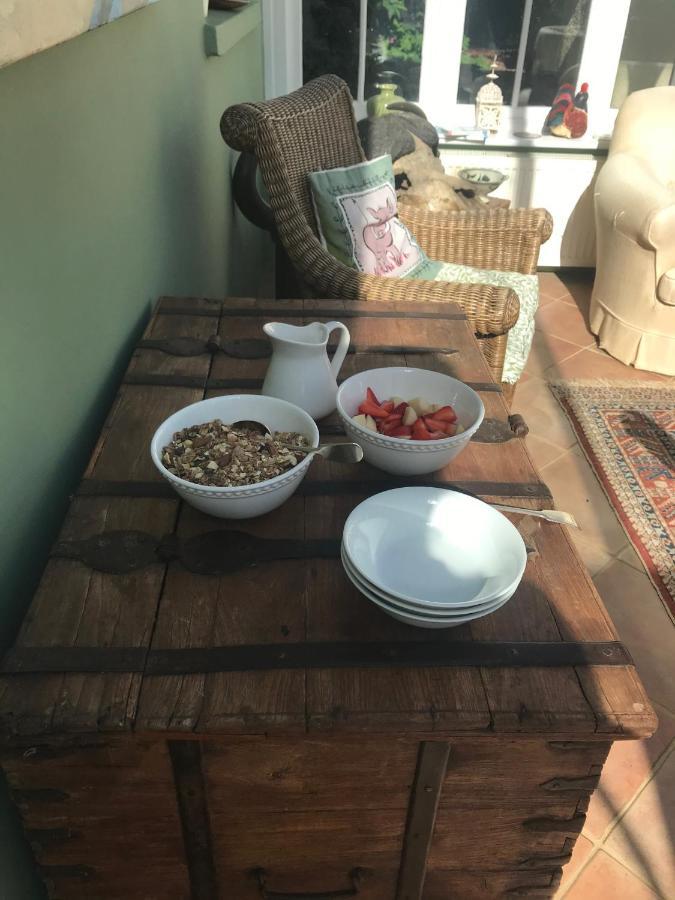 크레디톤 St Michaels House B&B 외부 사진